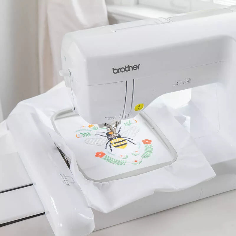 Brother F540E - 130mm x 180mm embroidery area